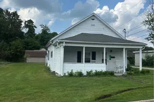 208 Center St, Woodsfield, OH 43793 - Photo 7