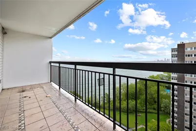 12550 Lake Avenue #1501-1507, Oakwood, OH 44107 - Photo 11