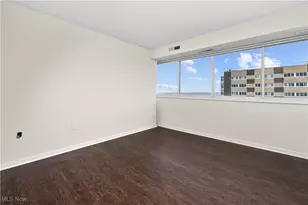 12550 Lake Ave, Oakwood, OH 44107 - Photo 15