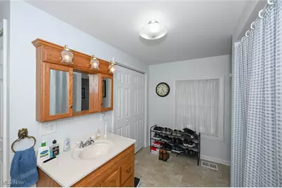7060 Manchester Road, New Franklin, OH 44614 - Photo 45