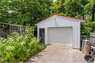 4144 Helena Avenue, Youngstown, OH 44512 - Photo 33