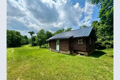 1917 Township Road 26, Killbuck, OH 44637 - Photo 7