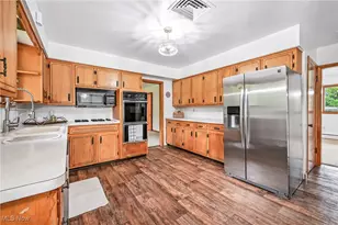 3730 Northwood Dr SE, Warren, OH 44484 - Photo 25