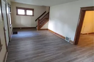 207 E Lucius Ave, Youngstown, OH 44507 - Photo 3