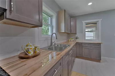 533 12th Street, Campbell, OH 44405 - Photo 25