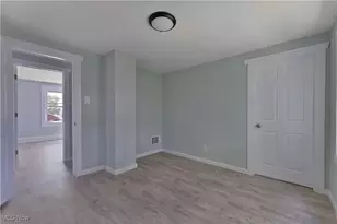 533 12th St, Campbell, OH 44405 - Photo 39