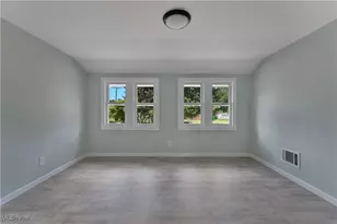 533 12th St, Campbell, OH 44405 - Photo 33