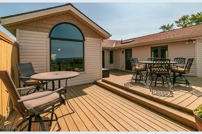 33091 Lake Shore Boulevard, Eastlake, OH 44095 - Photo 39