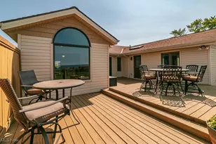 33091 Lakeshore Blvd, Eastlake, OH 44095 - Photo 39