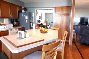 33091 Lakeshore Blvd, Eastlake, OH 44095 - Photo 13