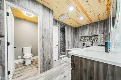 9180 Bender Road, North Ridgeville, OH 44039 - Photo 17