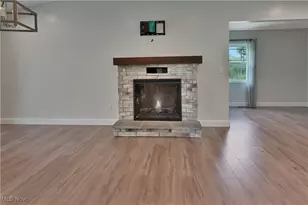 355 S Pricetown Rd, Diamond, OH 44412 - Photo 9