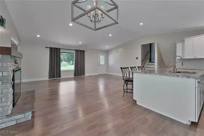 355 S Pricetown Road, Diamond, OH 44412 - Photo 3