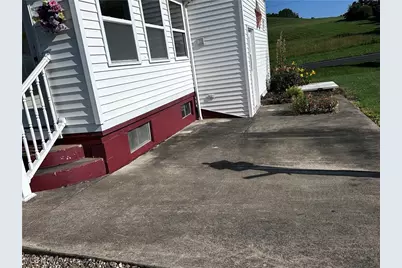 468 Carl Street, Cumberland, OH 43732 - Photo 5