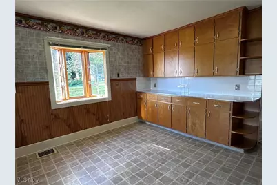 468 Carl Street, Cumberland, OH 43732 - Photo 15