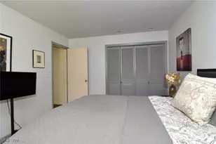 30700 Ainsworth Dr, Loveland, OH 44124 - Photo 29