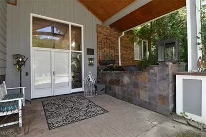 30700 Ainsworth Drive, Loveland, OH 44124 - Photo 3