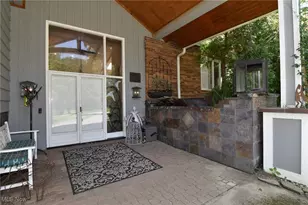 30700 Ainsworth Dr, Loveland, OH 44124 - Photo 3