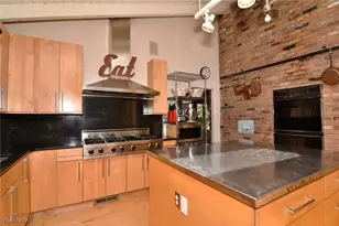 30700 Ainsworth Dr, Loveland, OH 44124 - Photo 13