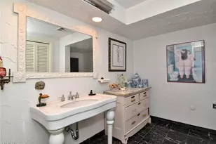 30700 Ainsworth Dr, Loveland, OH 44124 - Photo 37