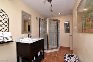 30700 Ainsworth Dr, Loveland, OH 44124 - Photo 39