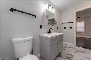 17005 Mapleboro Ave, Maple Heights, OH 44137 - Photo 13