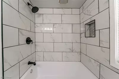 17005 Mapleboro Avenue, Maple Heights, OH 44137 - Photo 15