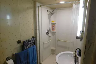 30051 Regent Rd, Wickliffe, OH 44092 - Photo 11