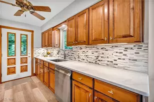 1145 N St Clair St, Painesville, OH 44077 - Photo 7