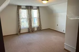 104 S Sugar St, St Clairsville, OH 43950 - Photo 9