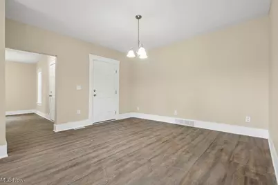 6434 Union Avenue NE, Alliance, OH 44601 - Photo 21