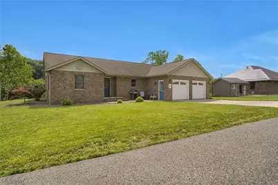 45330 Maple View Circle, Caldwell, OH 43724 - Photo 3