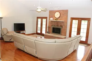 4901 New Castle Rd, Lowellville, OH 44436 - Photo 9