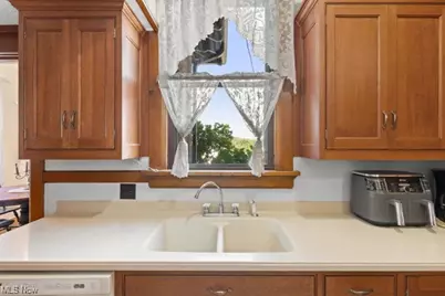 121 Maple Avenue, Bethesda, OH 43719 - Photo 19