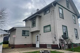 1221 9th St NW, Canton, OH 44703 - Photo 5