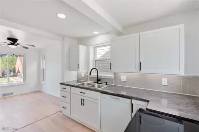 4329 W 131st Street, Loveland, OH 44135 - Photo 9