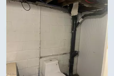 429 Gobel Avenue NE, Canton, OH 44704 - Photo 11