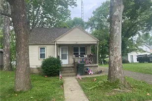 429 Gobel Ave NE, Canton, OH 44704 - Photo 1