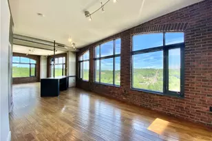 21 Furnace St, Akron, OH 44308 - Photo 5