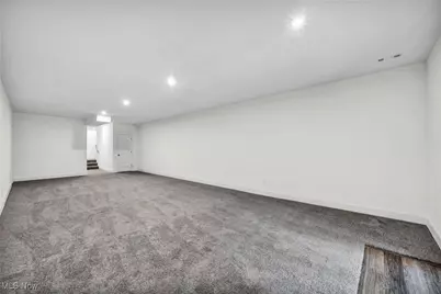 9055 Ledge View Terrace, Grandview Heights, OH 44147 - Photo 39