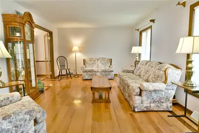 8518 Four Seasons Trail, Poland, OH 44514 - Photo 7