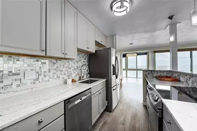 12520 Edgewater Drive #1506, Oakwood, OH 44107 - Photo 9