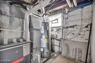 614 East Ave, Akron, OH 44320 - Photo 27