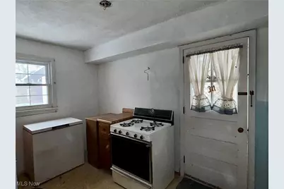 330 Inwood Boulevard, Avon Lake, OH 44012 - Photo 25