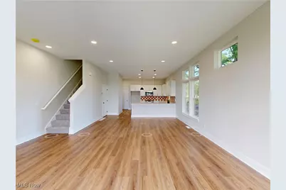 120 Cider Mill, Chardon, OH 44024 - Photo 7