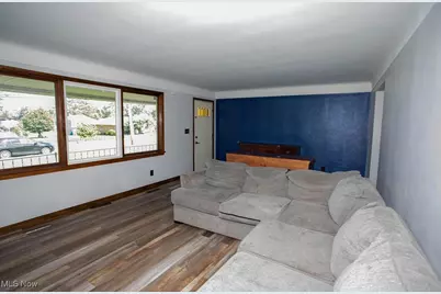 456 Sycamore Drive, Campbell, OH 44405 - Photo 5