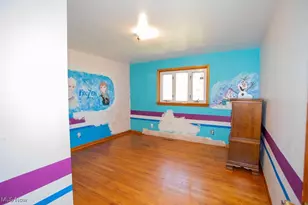 456 Sycamore Dr, Campbell, OH 44405 - Photo 15