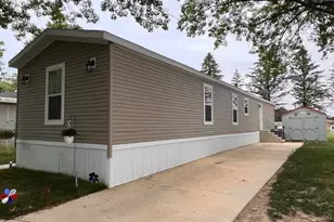 95 Harold Dr, Ashland, OH 44805 - Photo 1