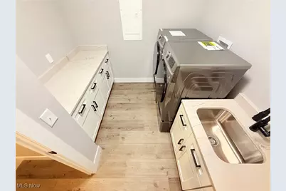 2048 Forest Drive, Eastlake, OH 44095 - Photo 29