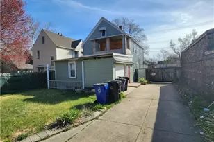 3094 E 65th St, Loveland, OH 44127 - Photo 3